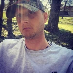 Meet your Posher, Kenny